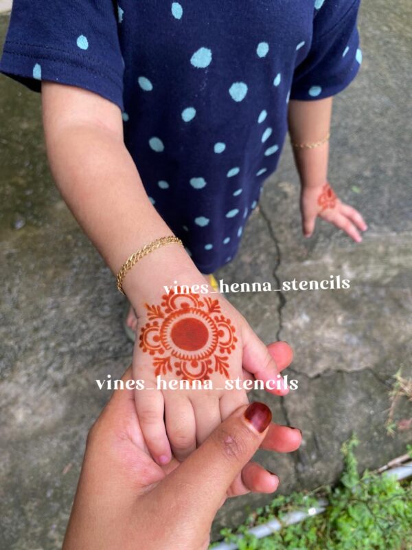 Kids henna stencil K8