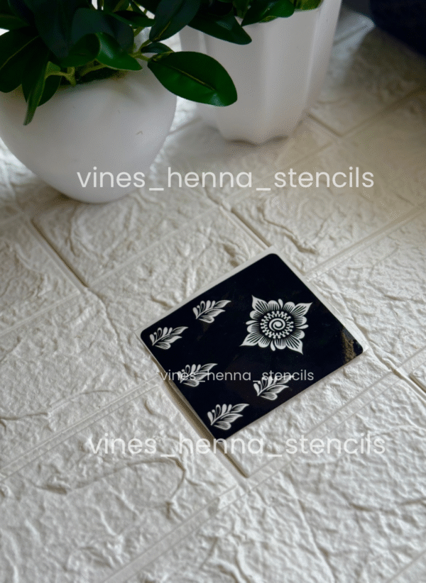 Kids henna stencil K26