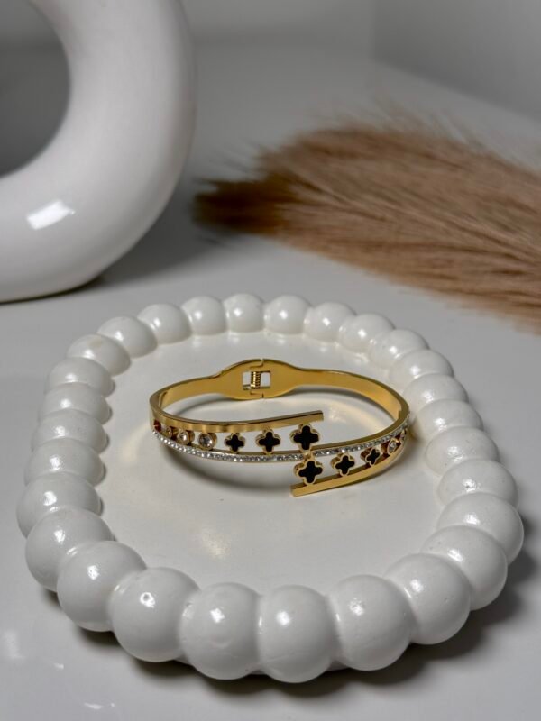 Black Clover Crystal Bangle